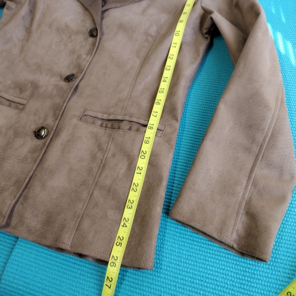 A Emporio Collezione Women's Suede Jacket Size M (Estimated) - Picture 7 of 14